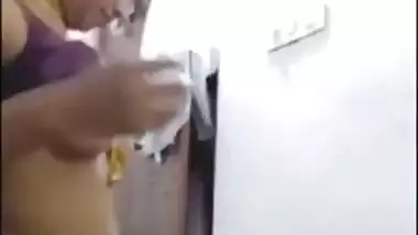 Young Anni rides on her Devara’s dick in Tamil sex MMS