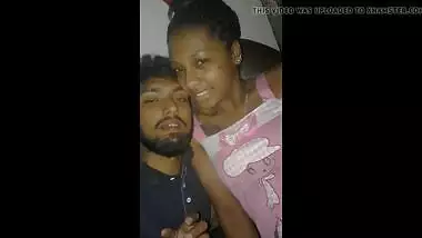 Les aventures de Lovekesh Bhundoo et ses femmes (L'Aventure)