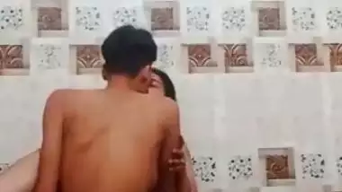 Bathroom bhabhi XXX