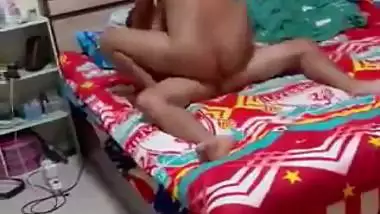 Desi sex MMS of a guy and his sexy stepsister