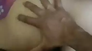 Desi sex of a lady getting fucked in the doggy style