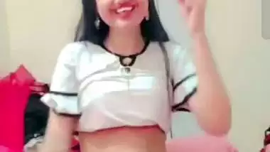 Cute Indian cam girl naked pussy showing again