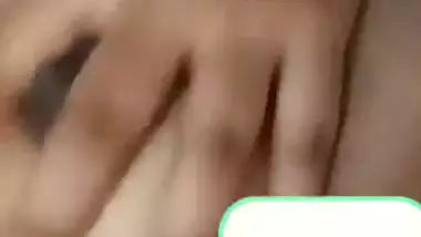 Gym going chubby bhabhi nude video for trainer