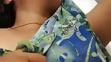 Pussy fingering before fucking of smiling girlfriend